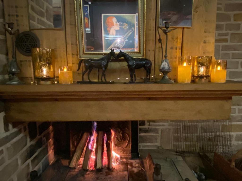 La Maison Blanche De Martue Florenville Εξωτερικό φωτογραφία